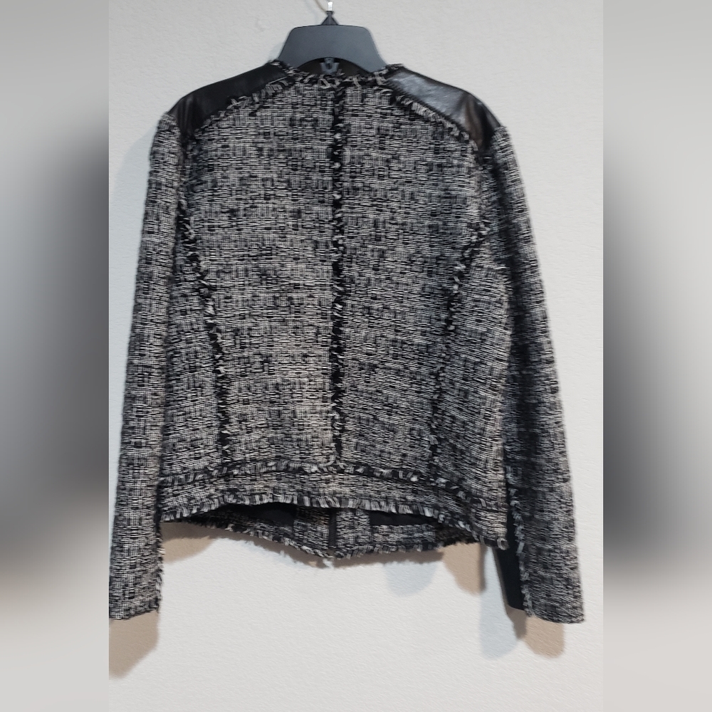 Rebecca Taylor Mixed Media Tweed Fringe Blazer with Lamb leather Trim, Size 10 - Picture 7 of 9